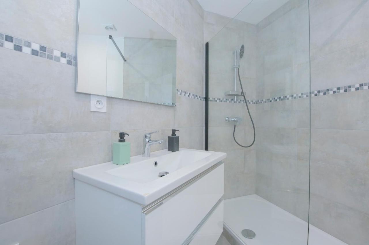 Appartamento Les Champs, T2 Hypercentre Chic Et Cosy Wifi Par Sovalfi Saint-Etienne  Esterno foto